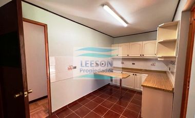 LA SERENA-ARRIENDO AMPLIA CASA 3D/2B CON GRAN PATIO