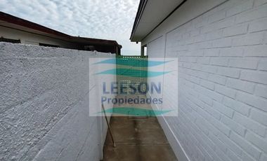 LA SERENA-ARRIENDO AMPLIA CASA 3D/2B CON GRAN PATIO