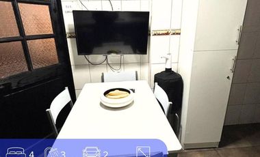 Casa En Venta De 4 Dorm. La Florida / Rojas Magallanes