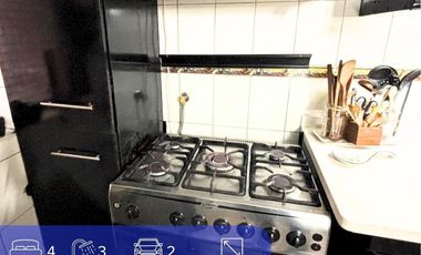 Casa En Venta De 4 Dorm. La Florida / Rojas Magallanes