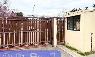 Casa En Venta De 4 Dorm. La Florida / Rojas Magallanes