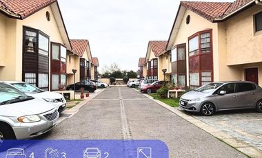 Casa En Venta De 4 Dorm. La Florida / Rojas Magallanes