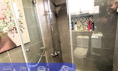 Casa De 4 Dorm. La Florida / Condominio