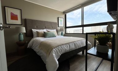 Departamento en arriendo c/ estacionamiento en Metro Irarrázaval