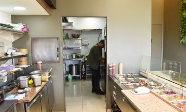 Derecho de llaves sandwicheria fuente de soda Maipu