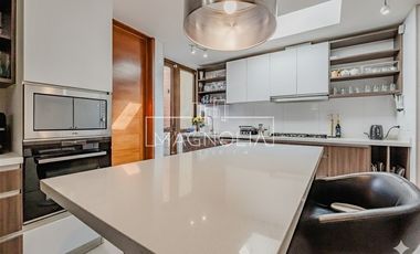 Casa en Arriendo en SE ARRIENDA CASA EN AV CHAMISERO