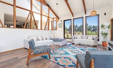 Casa Moderna en Parcela de 5.030 m² con Piscina y Jacuzzi – Calera de Tango, Sector Huequén