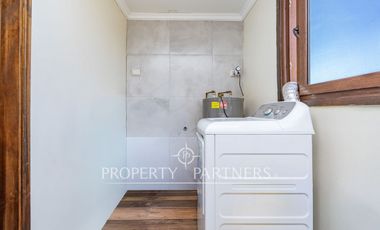 Casa Moderna en Parcela de 5.030 m² con Piscina y Jacuzzi – Calera de Tango, Sector Huequén