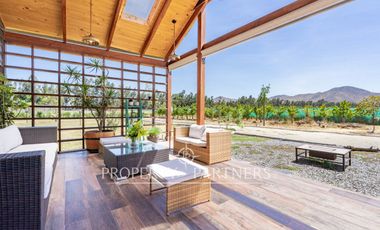 Casa Moderna en Parcela de 5.030 m² con Piscina y Jacuzzi – Calera de Tango, Sector Huequén