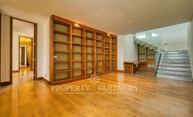 Excelente penthouse con vista despejada