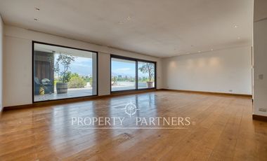 Excelente penthouse con vista despejada