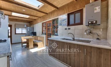 Venta de hermosa casa en condominio, Peñalolén