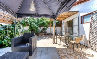 Venta de hermosa casa en condominio, Peñalolén