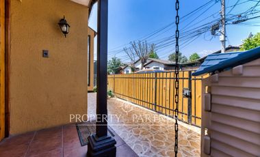 Venta de hermosa casa en condominio, Peñalolén