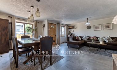 Venta de hermosa casa en condominio, Peñalolén