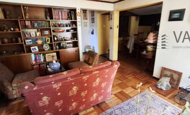 Casa en venta en Manso de  Velasco 4dorm/ 3baños