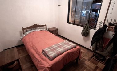 Casa en venta en Manso de  Velasco 4dorm/ 3baños