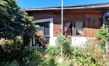 Casa en venta en Manso de  Velasco 4dorm/ 3baños