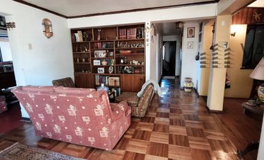 Casa en venta en Manso de  Velasco 4dorm/ 3baños
