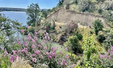 Casa en Arriendo en Rapelhuapi Lago Rapel