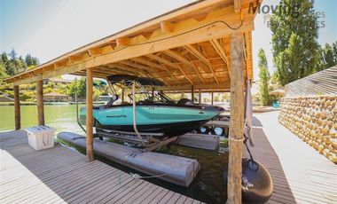 Casa en Arriendo en Los Quillayes Lago Rapel