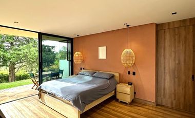 CASA CAMPESTRE VÍA SAN ANTONIO LA CEJA EN ARRIENDO