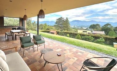 CASA CAMPESTRE VÍA SAN ANTONIO LA CEJA EN ARRIENDO