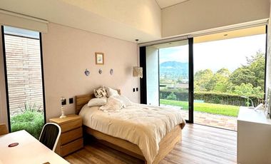 CASA CAMPESTRE VÍA SAN ANTONIO LA CEJA EN ARRIENDO