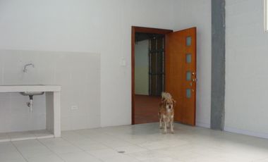 Edificio Comercial en Atuntaqui