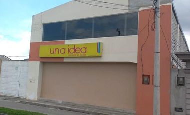 Edificio Comercial en Atuntaqui