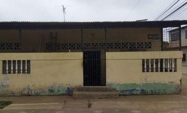 Se vende 5 VILLAS ADOSADAS   6 SUITES PROVINCIA DE LOS RÍOS  CesA