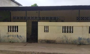 Se vende 5 VILLAS ADOSADAS   6 SUITES PROVINCIA DE LOS RÍOS  CesA