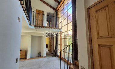 Casa en Venta en condominio los damascos 45, chicureo