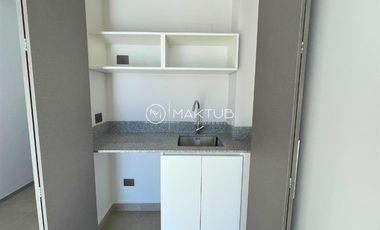 Oficina en Arriendo en Lomas de Montemar Centro Comercial Pinares