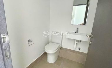 Oficina en Arriendo en Lomas de Montemar Centro Comercial Pinares