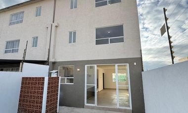 SE VENDE CASA EN VILLAS SAN FERNANDO