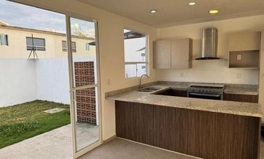 SE VENDE CASA EN VILLAS SAN FERNANDO