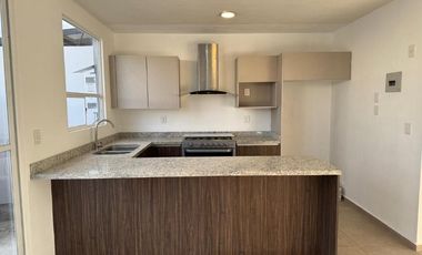 SE VENDE CASA EN VILLAS SAN FERNANDO