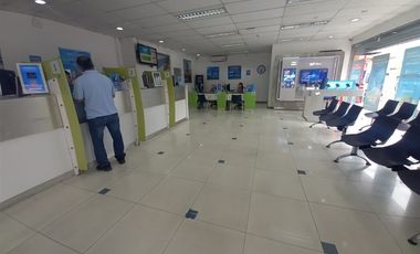 Local Comercial en Arriendo en Arturo Prat Esquina 21 de mayo