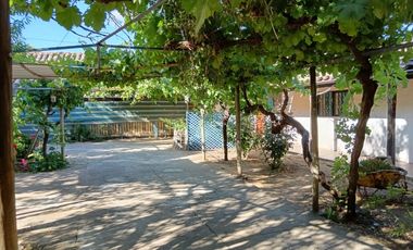 A LOS PIES DE RUTA L-710, A 20 MIN DEL CENTRO DE SANTA CRUZ