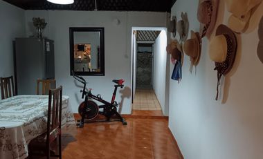 A LOS PIES DE RUTA L-710, A 20 MIN DEL CENTRO DE SANTA CRUZ