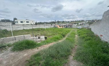 Terreno en Venta de 880 m² en Puembo – Ideal para casa campestre | alta plusvalía