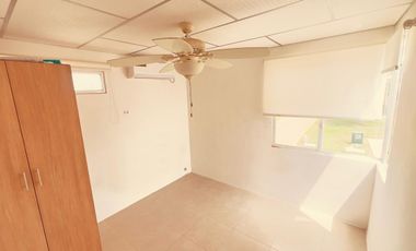 Se alquila Habitación Secundaria en Villa del Rey - AdrM