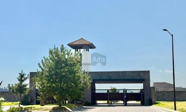 Terreno en Venta en Esquina con doble frente Condado del Valle BELARDIA, Metepec Estado de México