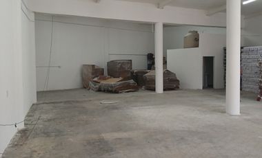 Bodega Comercial en Renta en Naucalpan
