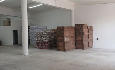 Bodega Comercial en Renta en Naucalpan