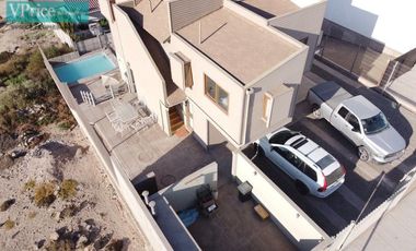 ARRIENDA ACOGEDOR DEPTO. 1 DORM. CON TERRAZA Y VISTA A LA BAHÍA DE CALDERA