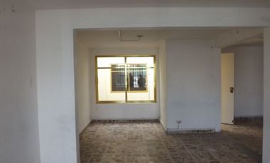 Edificio en venta con local comercial, Colonia Providencia