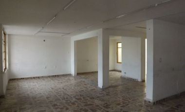 Edificio en venta con local comercial, Colonia Providencia