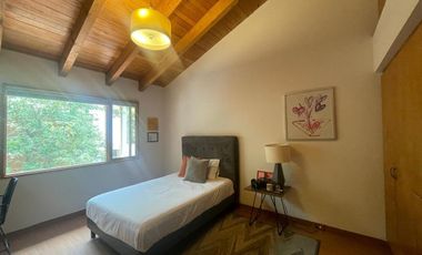 Casa Tipo Town House en Condominio